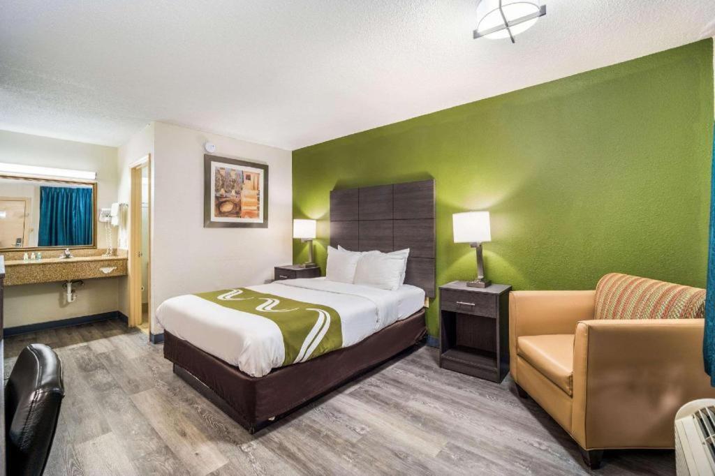 Quality Inn Columbia Airport West Columbia Ngoại thất bức ảnh