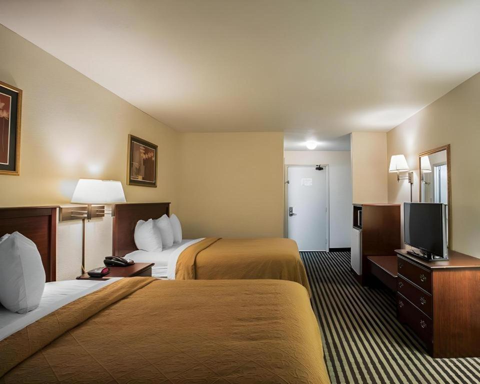 Quality Inn Columbia Airport West Columbia Ngoại thất bức ảnh