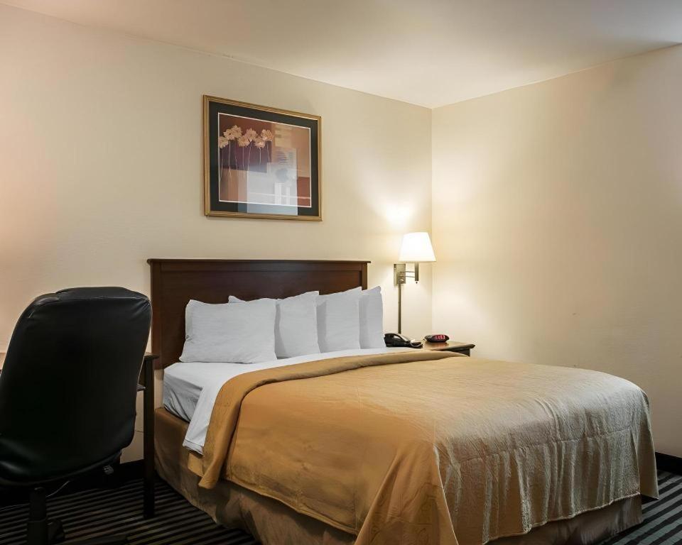 Quality Inn Columbia Airport West Columbia Ngoại thất bức ảnh